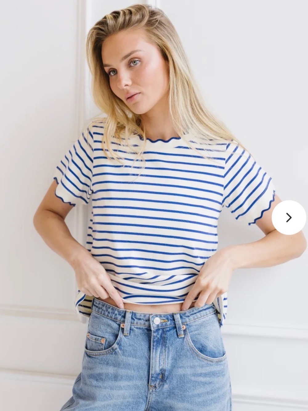 Vestique Tee